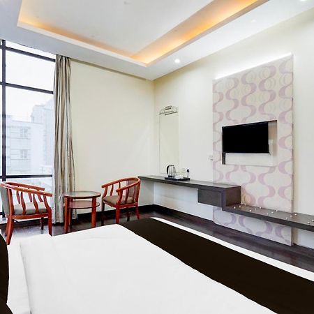 Hotel Super Townhouse Sector 51 Noida Near Metro Station Exteriér fotografie