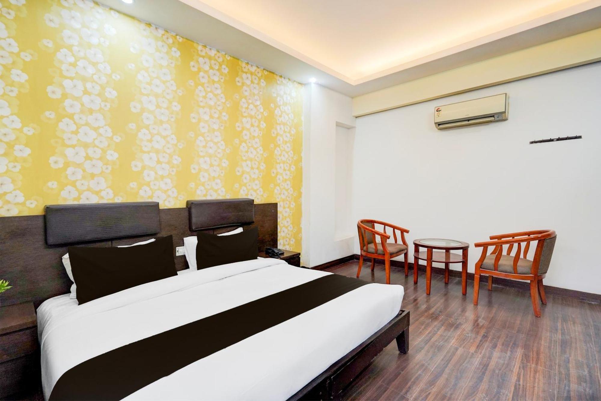 Hotel Super Townhouse Sector 51 Noida Near Metro Station Exteriér fotografie