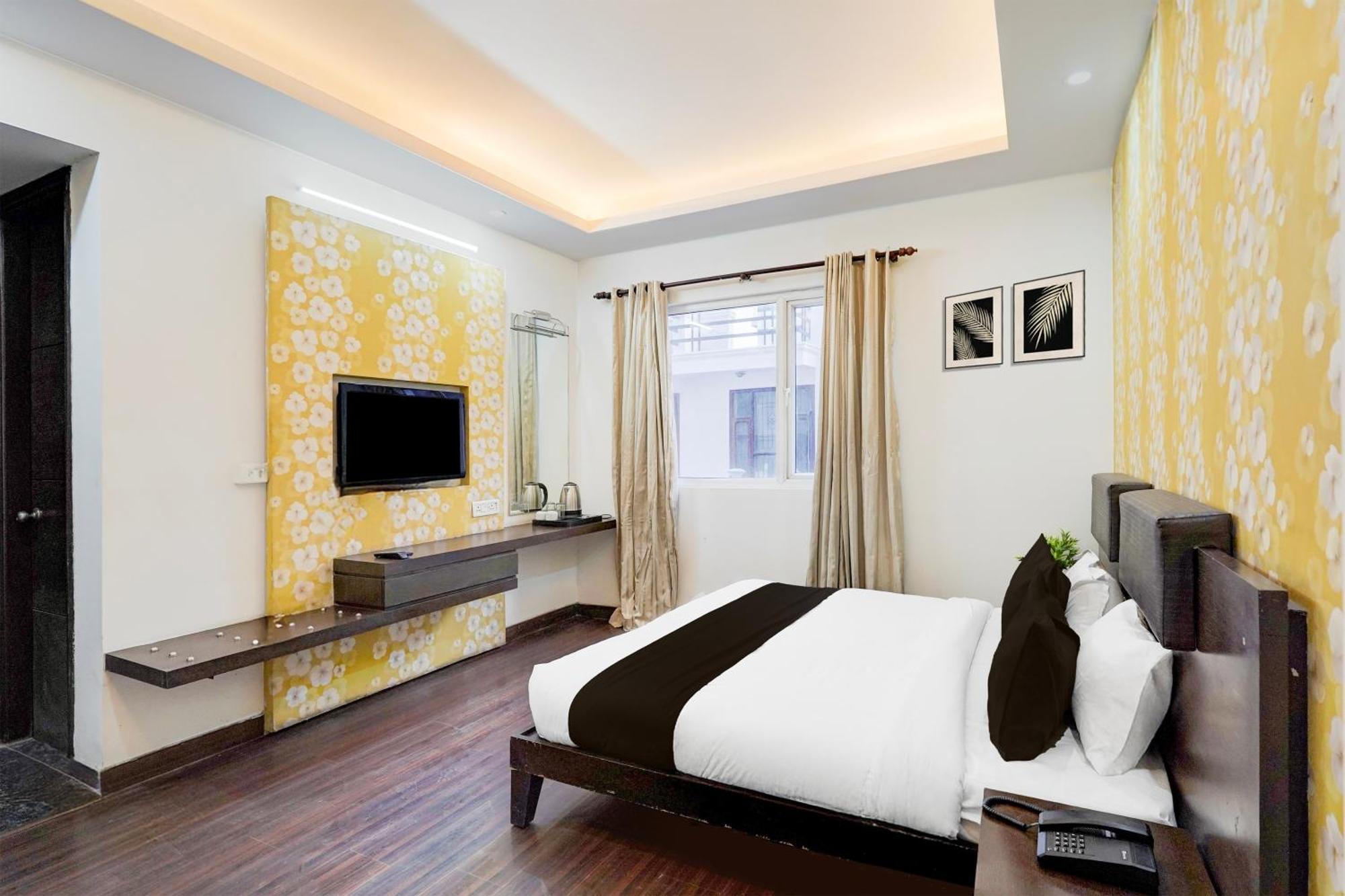 Hotel Super Townhouse Sector 51 Noida Near Metro Station Exteriér fotografie